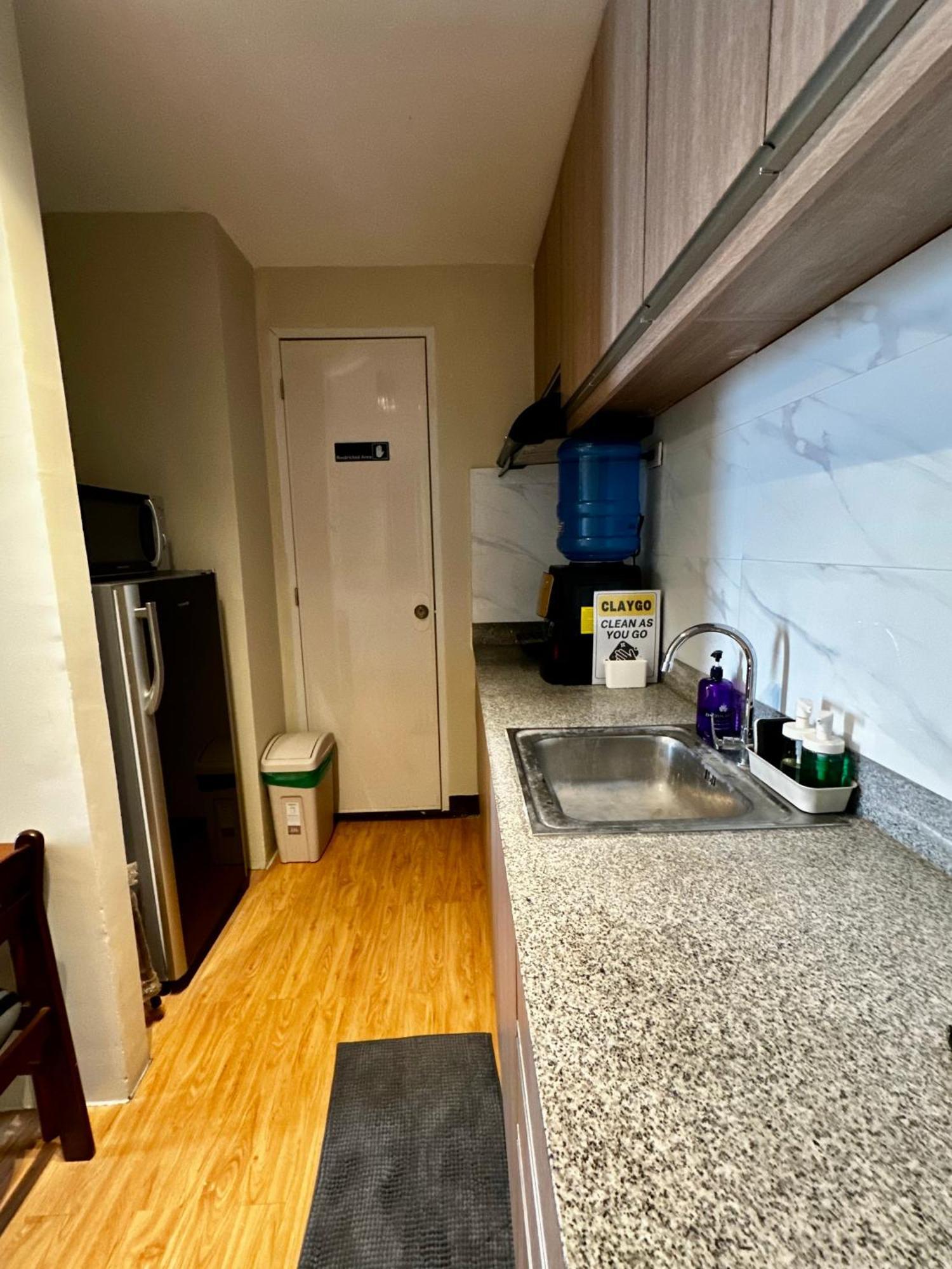 Minimalist 1-Bedroom Condo Unit Casa Timmy Davao Экстерьер фото